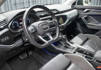 Подержанный автомобиль Audi Q3 Sportback 2020 года (15 фото)