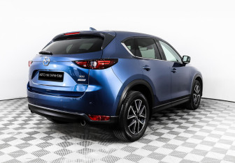 Подержанный автомобиль Mazda CX-5 2017 года (5 фото)