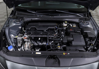 Подержанный автомобиль Hyundai Elantra Sedan 2021 года (6 фото)