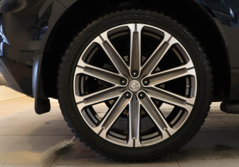 Подержанный автомобиль Changan UNI-K 2023 года (30 фото)