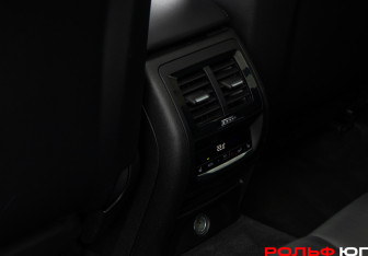 Подержанный автомобиль BMW X3 M 2019 года (17 фото)
