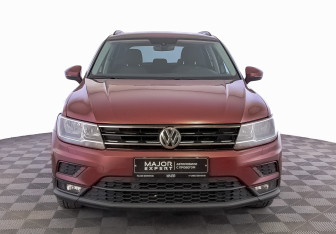Подержанный автомобиль Volkswagen Tiguan 2018 года (2 фото)