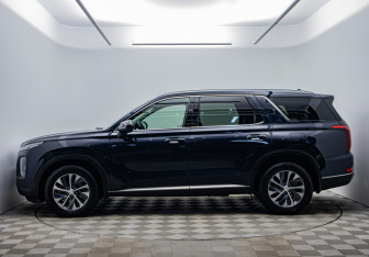 Подержанный автомобиль Hyundai Palisade 2022 года (2 фото)