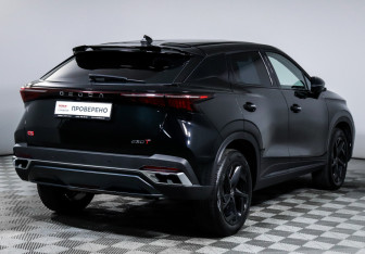 Подержанный автомобиль Omoda C5 2023 года (5 фото)