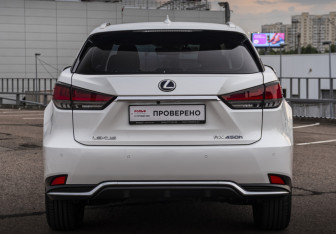 Подержанный автомобиль Lexus RX 2020 года (6 фото)