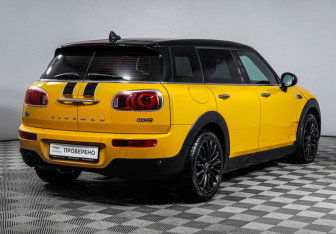 Подержанный автомобиль MINI Clubman Wagon 2016 года (5 фото)