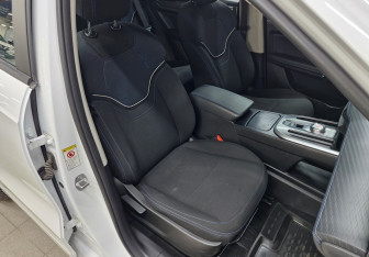 Подержанный автомобиль Haval Jolion 2023 года (18 фото)