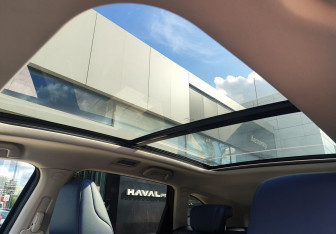 Подержанный автомобиль Haval F7 2022 года (15 фото)