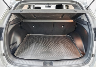 Подержанный автомобиль Hyundai Creta 2019 года (10 фото)