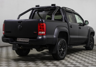 Подержанный автомобиль Volkswagen Amarok 2013 года (5 фото)