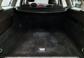 Подержанный автомобиль Opel Astra Wagon 2013 года (14 фото)