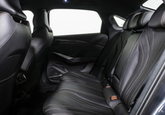 Подержанный автомобиль Geely Preface 2024 года (13 фото)