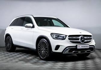 Подержанный автомобиль Mercedes-Benz GLC Coupe 2020 года (3 фото)
