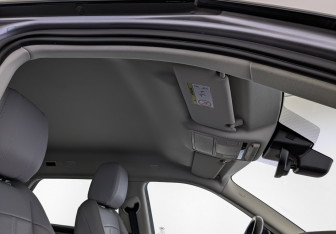 Подержанный автомобиль Land Rover Range Rover Evoque 2020 года (23 фото)