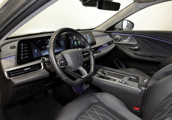Подержанный автомобиль Chery Arrizo 8 2023 года (15 фото)