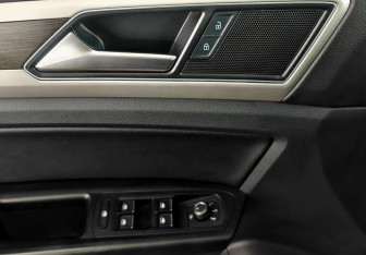Подержанный автомобиль Volkswagen Teramont 2018 года (19 фото)