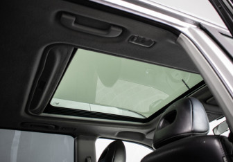 Подержанный автомобиль Nissan X-Trail 2008 года (10 фото)