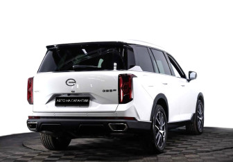 Подержанный автомобиль GAC GS8 2023 года (4 фото)