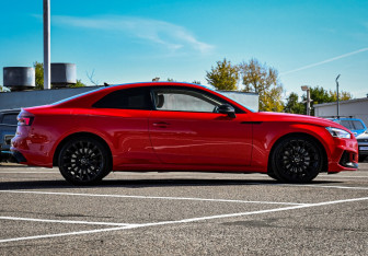 Подержанный автомобиль Audi A5 Coupe 2017 года (4 фото)