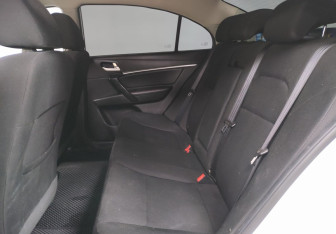 Подержанный автомобиль Geely Emgrand EC7 Sedan 2016 года (12 фото)