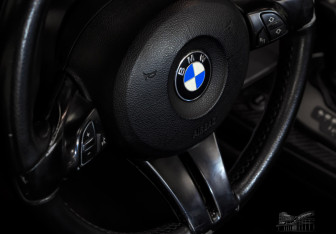 Подержанный автомобиль BMW Z4 Roadster 2004 года (27 фото)