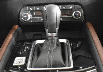 Подержанный автомобиль Mazda CX-5 2020 года (15 фото)