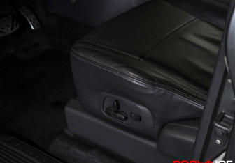 Подержанный автомобиль Mitsubishi Pajero 2014 года (16 фото)