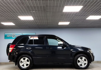 Подержанный автомобиль Suzuki Grand Vitara 2007 года (4 фото)