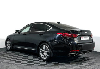 Подержанный автомобиль Genesis G80 2017 года (7 фото)