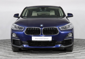 Подержанный автомобиль BMW X2 2019 года (3 фото)