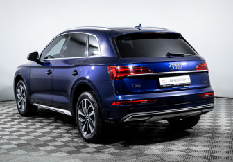 Подержанный автомобиль Audi Q5 2020 года (7 фото)