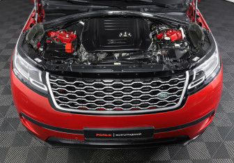 Подержанный автомобиль Land Rover Range Rover Velar 2017 года (9 фото)