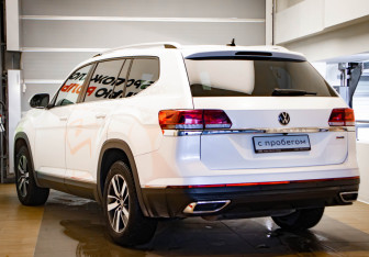 Подержанный автомобиль Volkswagen Teramont 2021 года (6 фото)