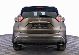 Подержанный автомобиль Nissan Murano Suv 2020 года (6 фото)