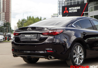 Подержанный автомобиль Mazda 6 Sedan 2023 года (20 фото)