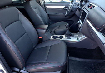 Подержанный автомобиль JAC T8 2023 года (24 фото)