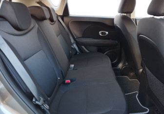 Подержанный автомобиль Kia Soul 2018 года (11 фото)