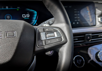 Подержанный автомобиль Exeed VX 2023 года (30 фото)