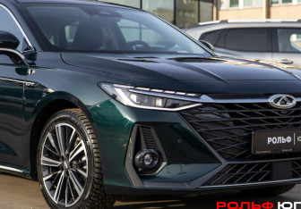 Подержанный автомобиль Chery Arrizo 8 2023 года (21 фото)