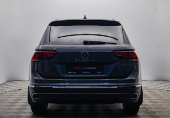 Подержанный автомобиль Volkswagen Tiguan 2021 года (4 фото)