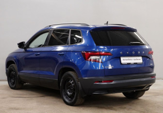 Подержанный автомобиль Skoda Karoq 2020 года (5 фото)