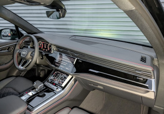 Новый Audi Q7 2025 (9 фото)