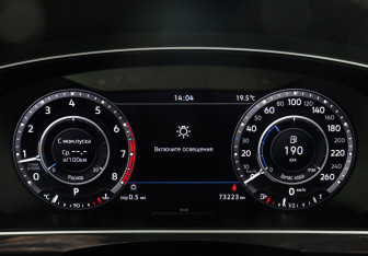 Подержанный автомобиль Volkswagen Tiguan 2018 года (11 фото)