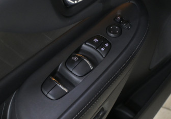 Подержанный автомобиль Nissan Murano Suv 2016 года (15 фото)