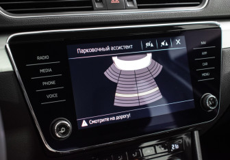 Подержанный автомобиль Skoda Superb Liftback 2018 года (16 фото)