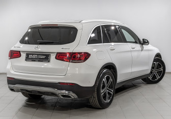 Подержанный автомобиль Mercedes-Benz GLC Coupe 2020 года (5 фото)