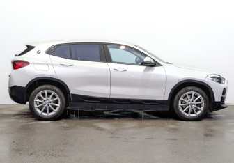 Подержанный автомобиль BMW X2 2021 года (4 фото)