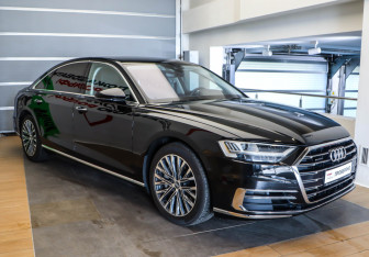 Подержанный автомобиль Audi A8 2019 года (3 фото)