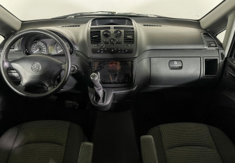 Подержанный автомобиль Mercedes-Benz Vito 2014 года (12 фото)