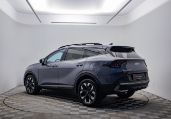 Подержанный автомобиль Kia Sportage 2024 года (7 фото)